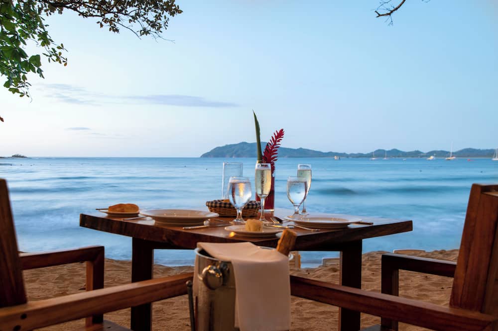 Beachfront Suites by Hotel Capitán Suizo