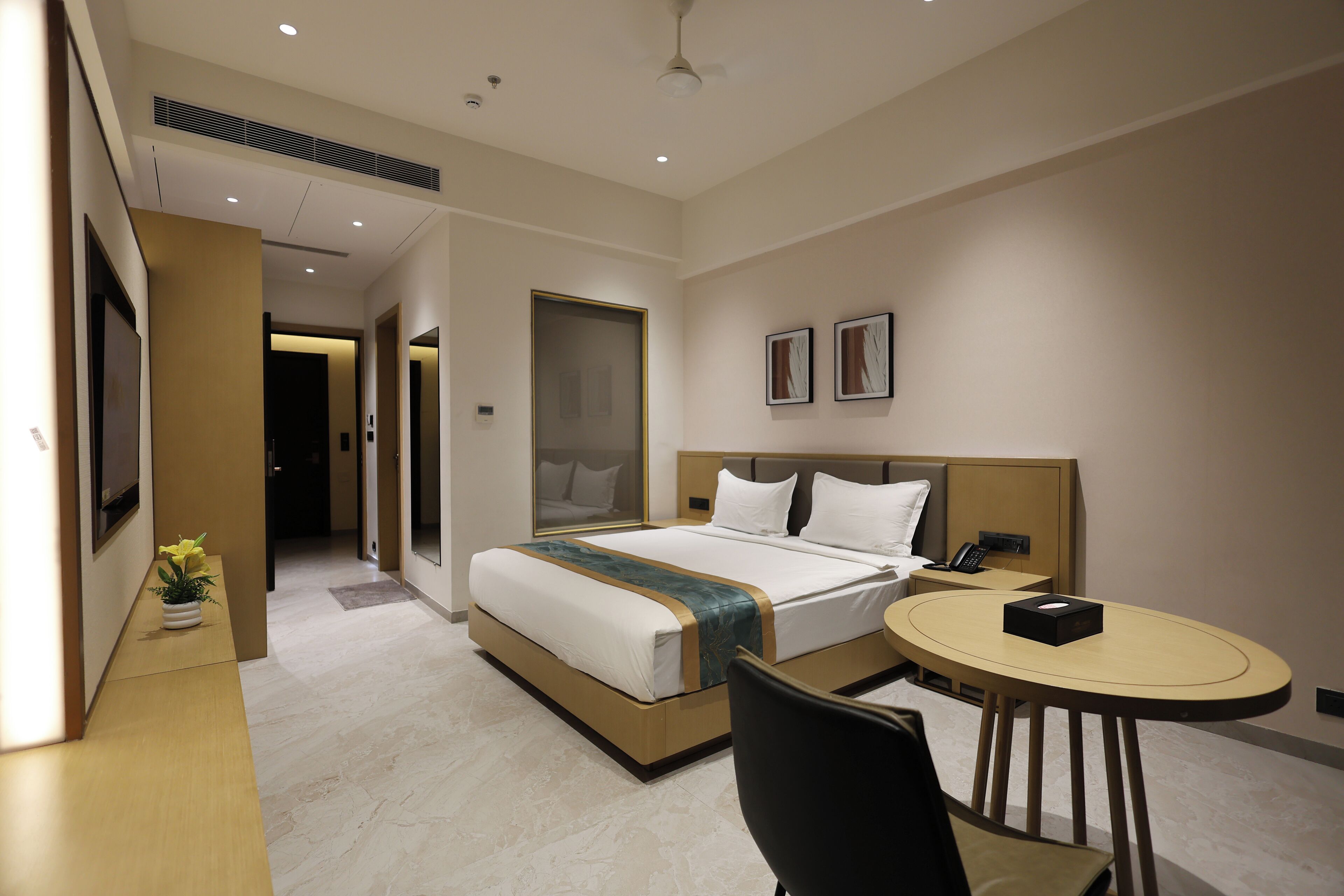 Superior Room, Garden View