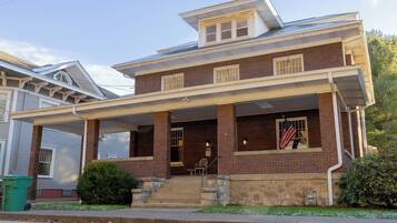 Deluxe-Haus | AuĂenbereich