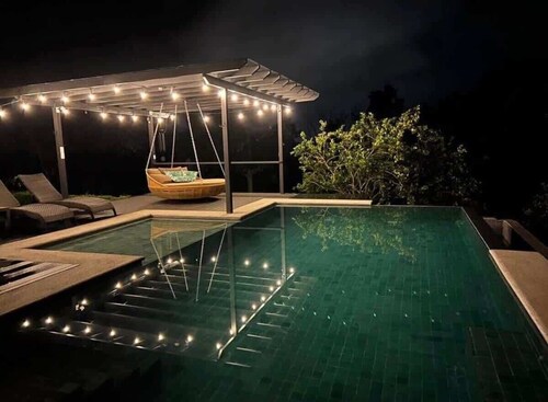 Villa 2 (2BR) w/Pool • Near Downtown Turrialba