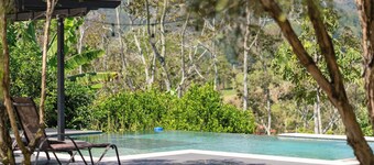 Tropical Garden Villa 2 • Infinity Pool • Near Downtown Turrialba