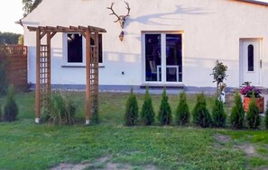 Exterior - Beautiful apartment in Neuendorf/ Lütow (Neuendorf/ Lütow)