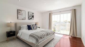 5 slaapkamers, een bureau, gratis wifi, beddengoed