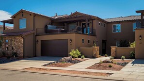 Exterior - Southern Cove Duplex in St George with Hot Tub (Santa Clara)