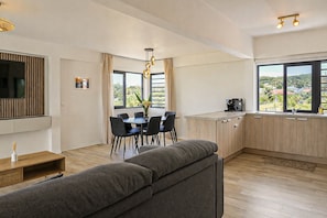 Interior - Fare Taravao (Taiarapu-Ouest)