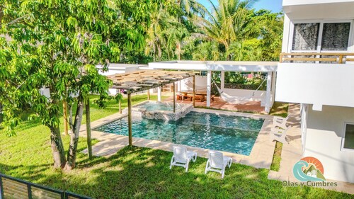 Villa Moka 2, Beach House, For 20 People