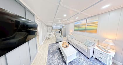 FANTASTIC FIND! Great deals and in the heart of everything! Beaches, golf, shops