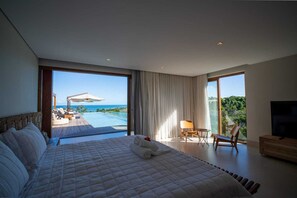 9 chambres, fer et planche à repasser, Wi-Fi, draps fournis