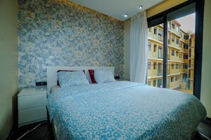 2 bedrooms, iron/ironing board, Internet, bed sheets - Cosy, bright apartment (Marrakech)
