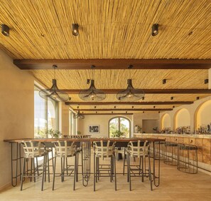 Bar (in der Unterkunft)