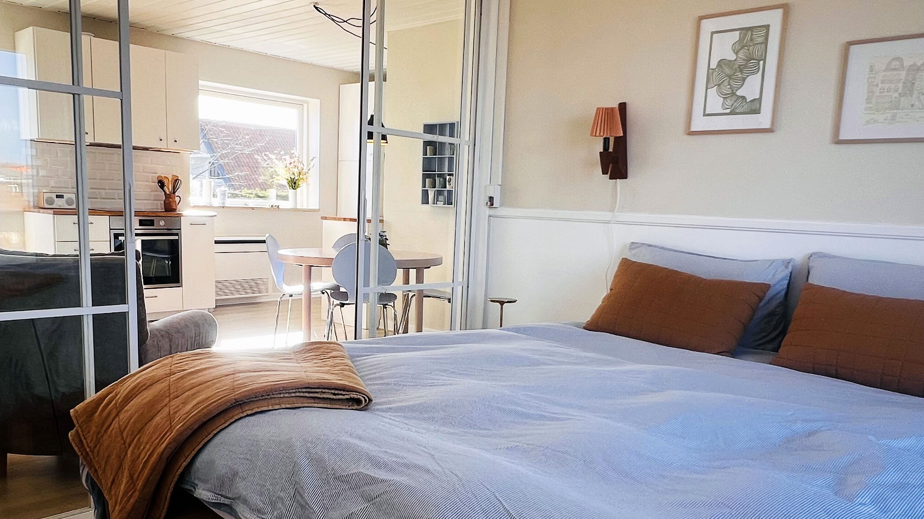 2 Schlafzimmer, Bügeleisen/Bügelbrett, kostenloses WLAN