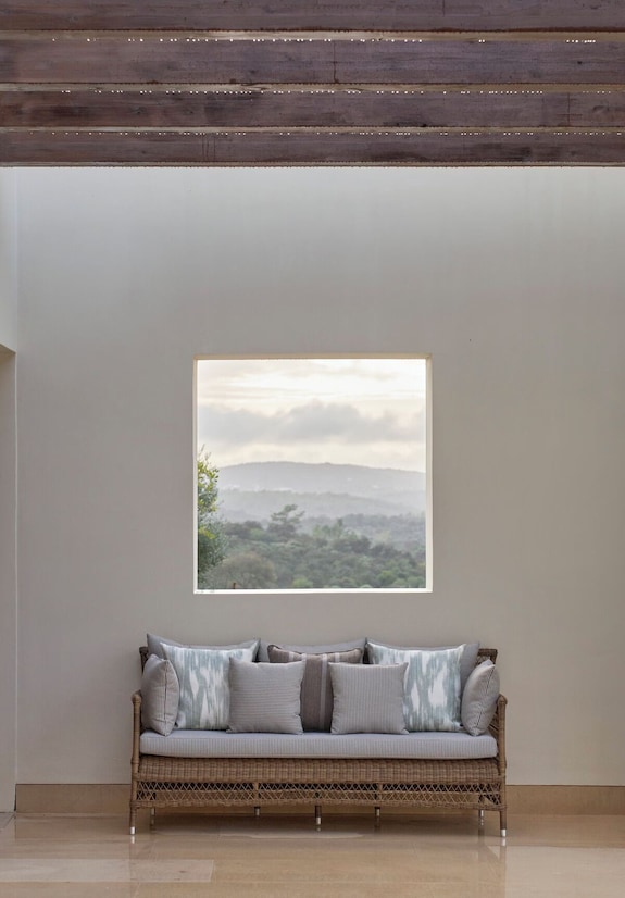 Comfort & Charm In Cozy Room W/ Balcony & Rolling Algarve Landscape Views - Loulé