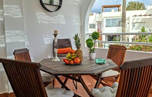 Outdoor dining - 1 bedroom cozy apartment in Cuevas de Almanzora (Cuevas de Almanzora)
