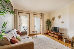 Apartment | 1 bedroom - Sunny Beachside Escape by Minho s Guest (Povoa De Varzim)