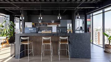 Bar (in der Unterkunft)