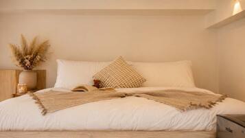 1 dormitorio, tabla de planchar con plancha, wifi y ropa de cama