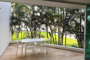Outdoor dining - Waterfront condo w/ beach, pool & resort access (Nuevo Vallarta)