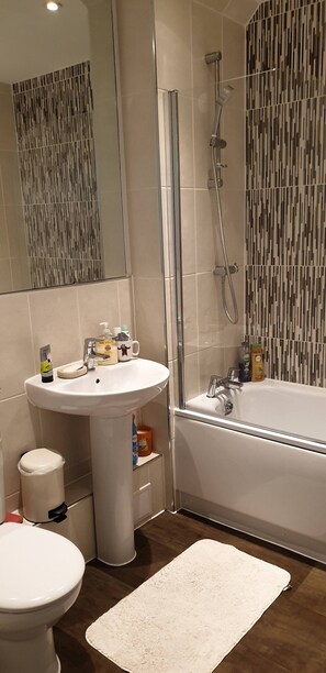 Kamar, 1 kamar tidur | Kamar mandi