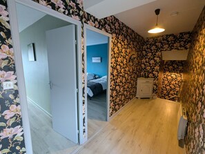 3 bedrooms, free WiFi, bed sheets