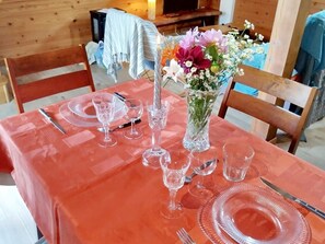 Dining - Chalet with mountain view - 2 guests (Cilaos)