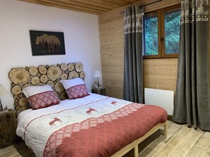 4 bedrooms, free WiFi - Spacious chalet - 10 guests (Châtel)