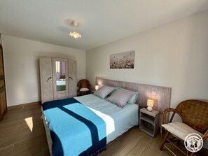 2 bedrooms, free WiFi - Stone house with AC, 4 guests (Rouffignac-Saint-Cernin-de-Reilhac)