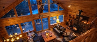 Stunning Log Cabin Retreat on 40 Private Acres Near Dickey Lake. Pet Friendly.