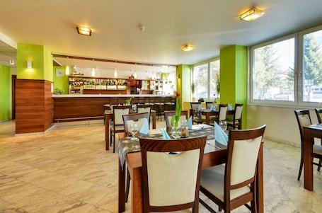 Bar (on property). Klar Hotel