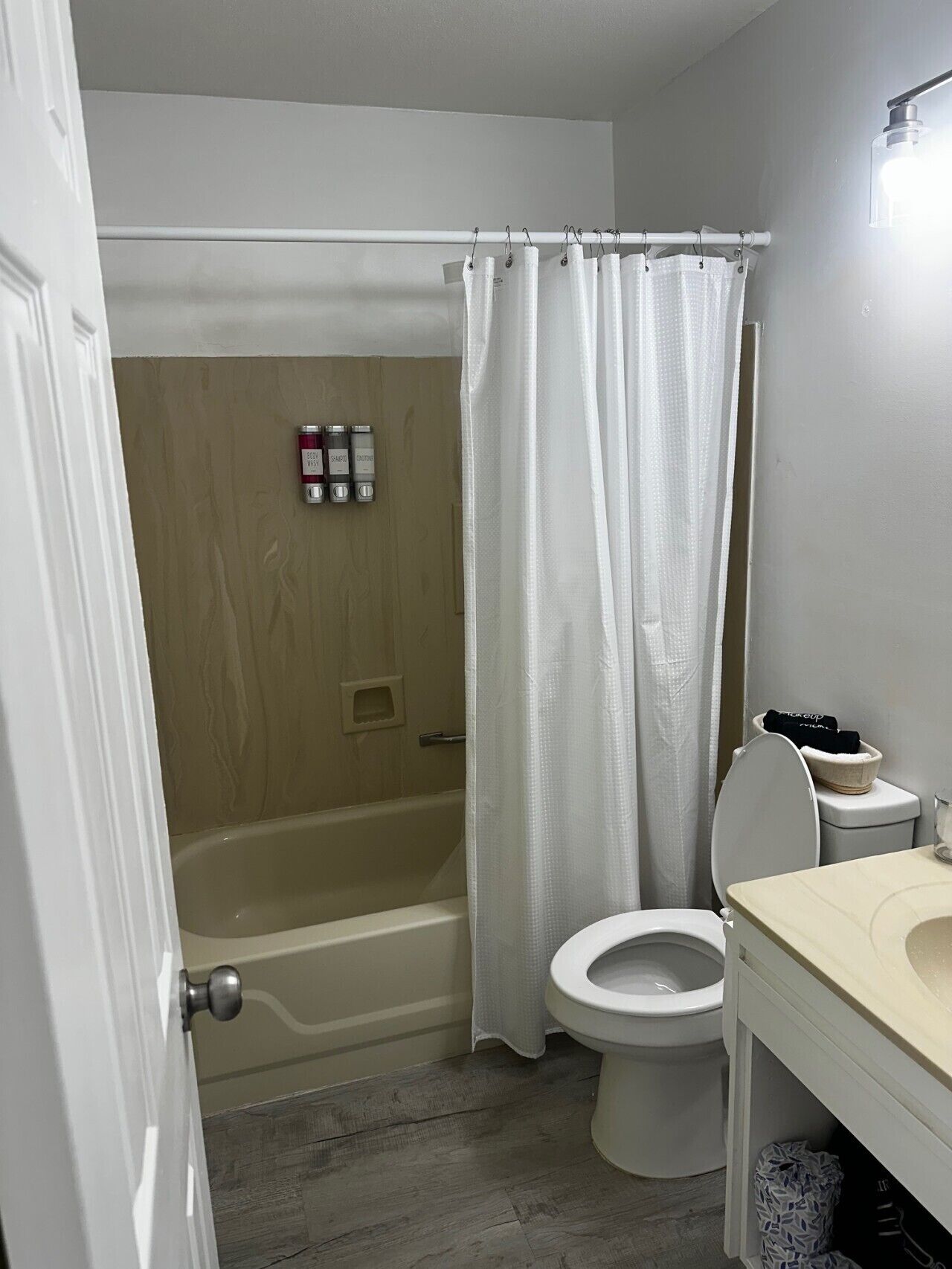 Hair dryer, towels
