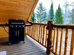Terrace/patio - Aspen Suite+WiFi+Sauna+AC+17 miles to YNP (Island Park)