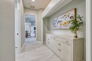 Interior - Wischis Florida Home - Paradise Dream (Cape Coral)