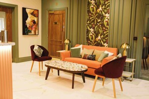 Living area - The Hillbrook Sherborne (Sherborne)
