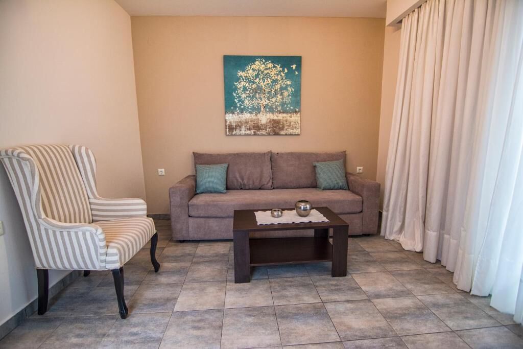 Apartment, Balkon, Stadtblick | Wohnbereich | Flachbildfernseher