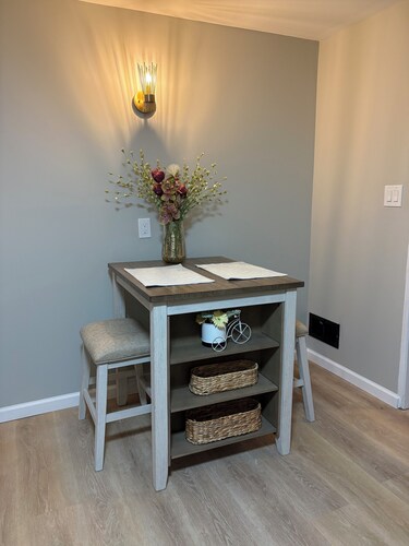 Parkside Loft 1 BR Apartment in Wilmington- Pet Friendly