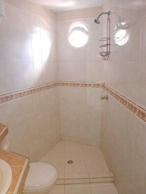 Bathroom - Vrbo Property (Cartagena de Indias)