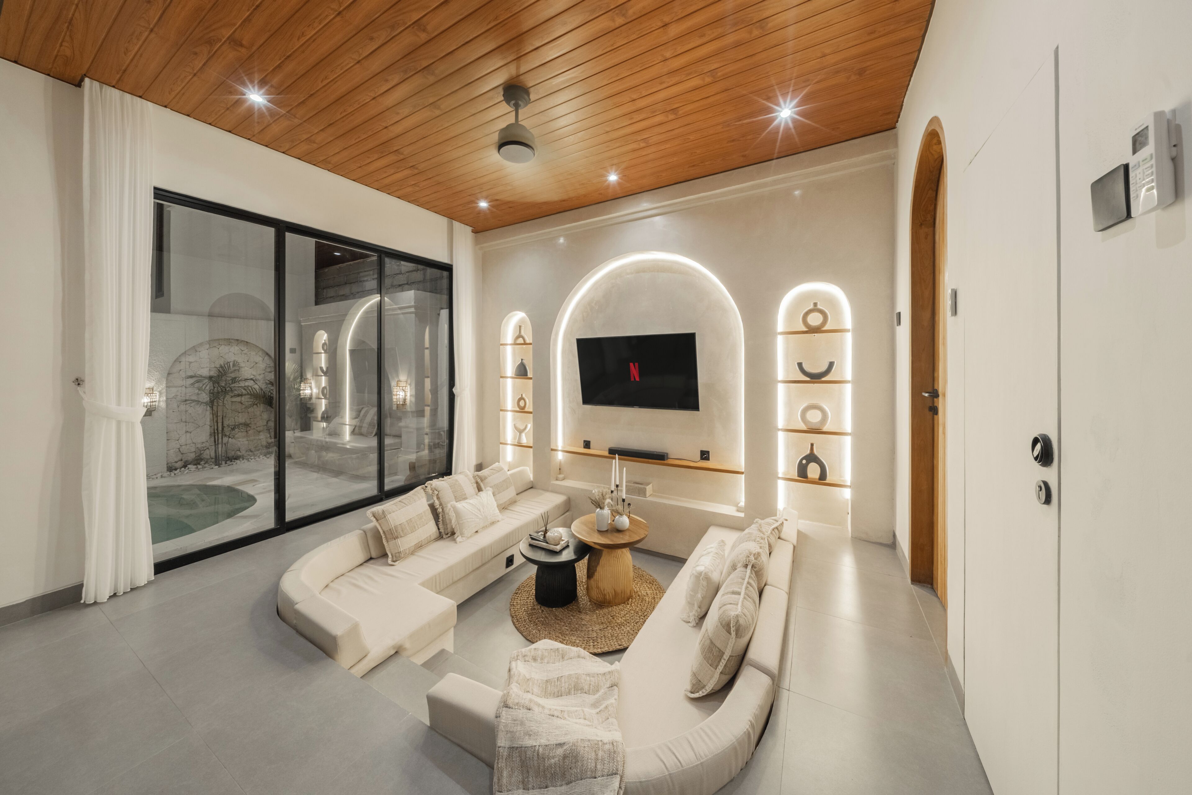Signature Villa | Living room