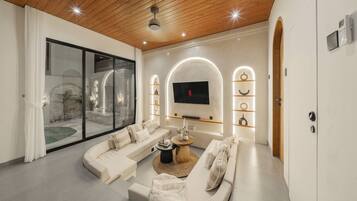 Signature Villa | Living room
