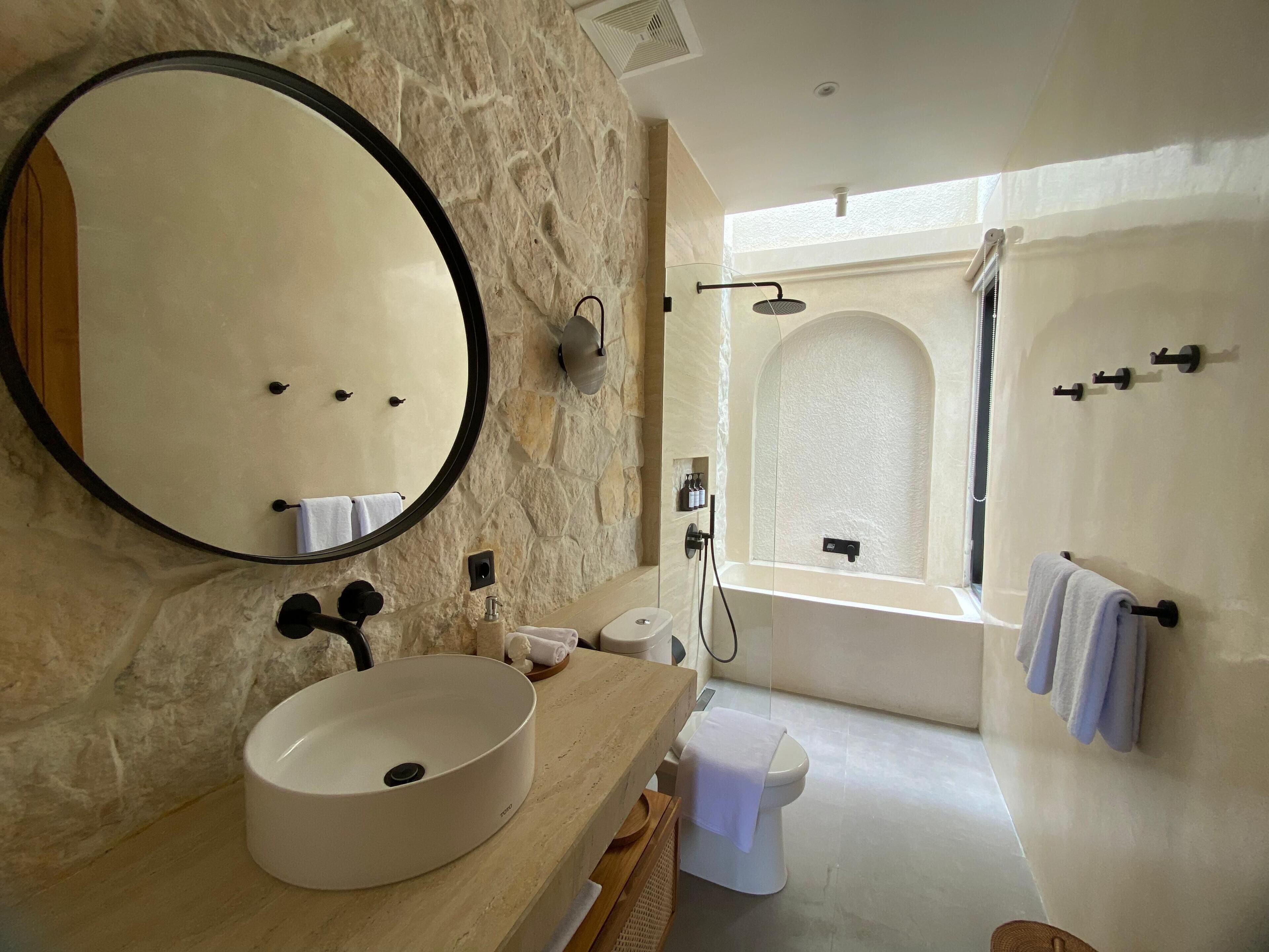 Signature Villa | Bathroom