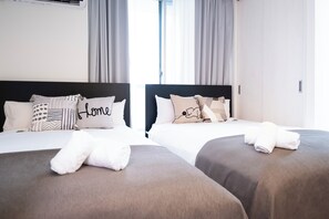 Family Quadruple Room, City View - The Peak Namba (Osaka)