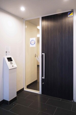 Interior - The Peak Namba (Osaka)