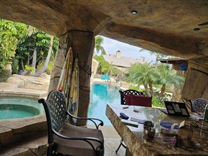 Pool - Unpretentious Luxury 4bedroom House in SoCal just 80min to any Olympic Venue (Simi Valley)