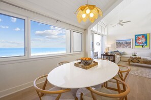 Dining - Oceanfront 2-Bedroom Villa with Loft, Sunsets & Resort-Style Amenities (Amelia Island)