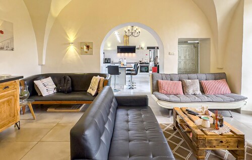 Atemberaubendes Haus mit 4 Schlafzimmern in Saint-Julien-du-Gua