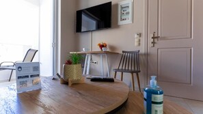 Interior - Vakakis Family Luxury Studios (Kantanos-Selino)