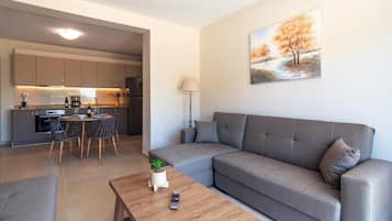 Kamar Double Deluks, patio, pemandangan kota | Area keluarga