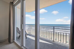 Interior - Nana's Sweet Retreat at Ocean Walk (Daytona Beach)
