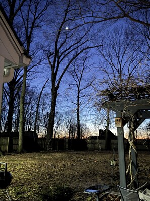 Property grounds - Welcoming 1-bedroom with AC (Waldorf)