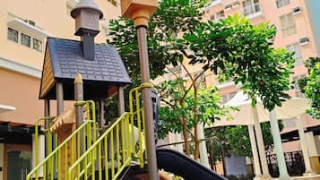 Utendørs lekeområde for barn