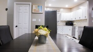 Dining - Spacious 3BR Newark Stay | Near NYC (Newark)