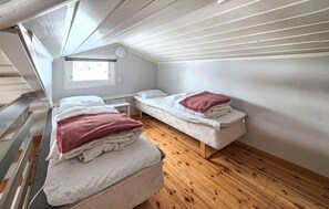 1 bedroom, free WiFi - Cozy home in Krokkleiva with sauna (Krokkleiva)